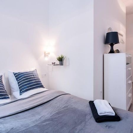 Central Brand New And Modern Apartment Budapest Exteriör bild